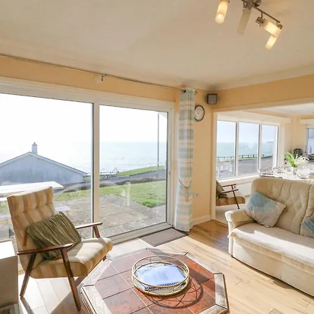 Holiday home Sea's The Dream *