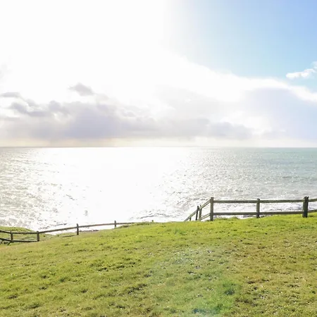 Holiday home Sea's The Dream *